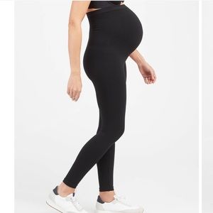 Spanx Mama Look at Me Now Seamless Leggings